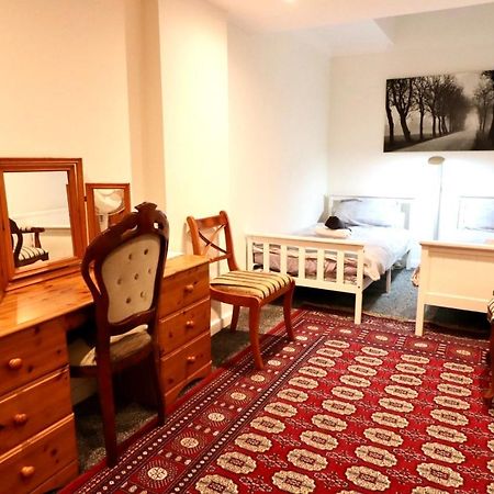 Twin Room Earls Court Central London - Shared Accommodation Экстерьер фото